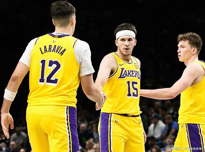 福建队鏖战湖人，东契奇刷新纪录